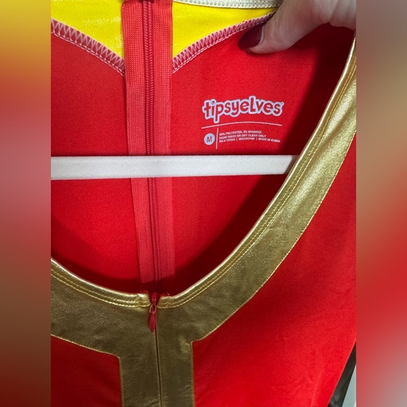 Women’s Tipsy Elves Superwoman Costume - Picture 3 of 4